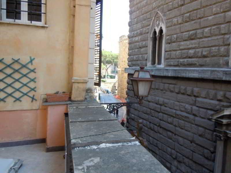 Il Grillo Ai Fori Romani