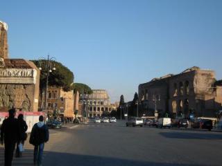 Il Grillo Ai Fori Romani 5* Roma