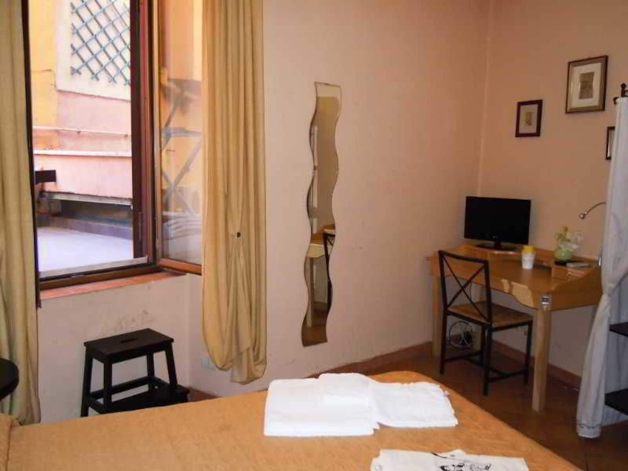 Il Grillo Ai Fori Romani Hotel 5*